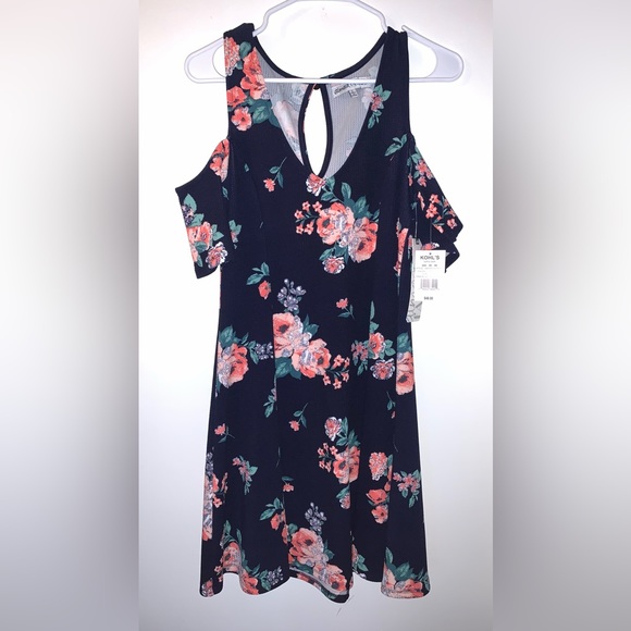 Almost Famous Women's Navy Floral Flare Dress LARGE - Picture 1 of 5